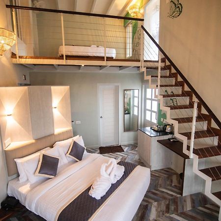 La Papillon Maison بونديتْشيري المظهر الخارجي الصورة