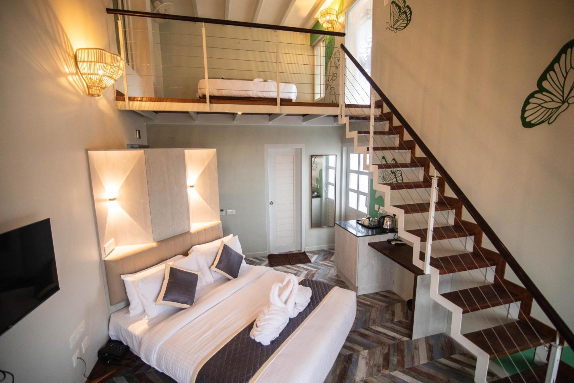 La Papillon Maison بونديتْشيري المظهر الخارجي الصورة