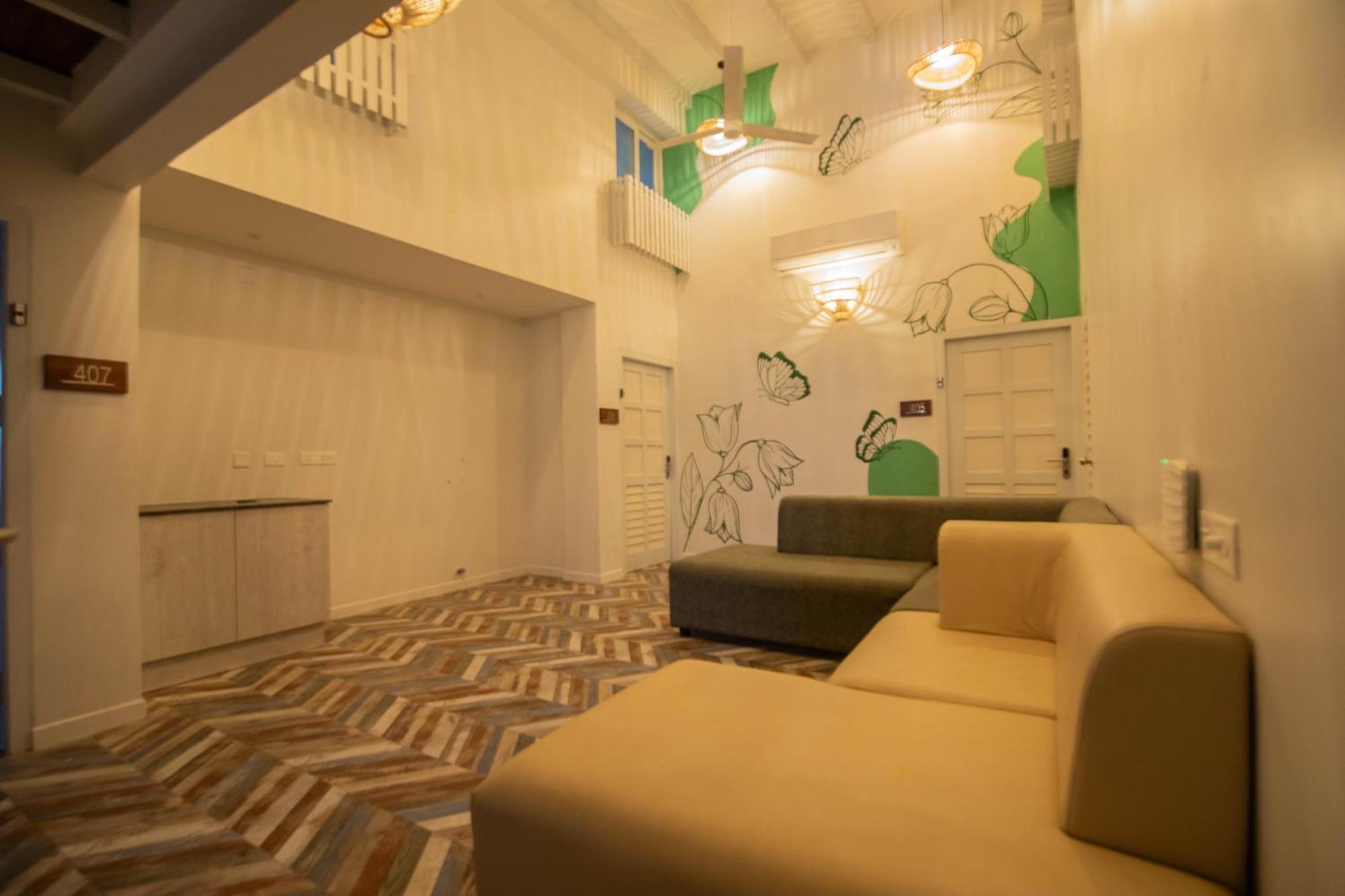 La Papillon Maison بونديتْشيري المظهر الخارجي الصورة
