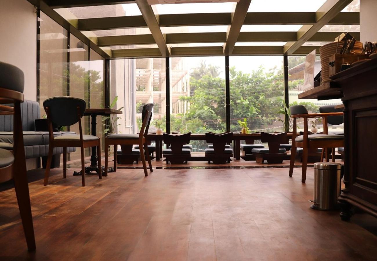 La Papillon Maison بونديتْشيري المظهر الخارجي الصورة